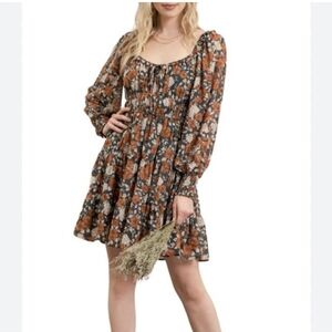 NWT By The River Floral Dress